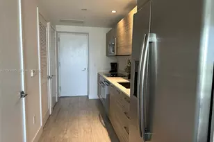 121 NE 34th St, Miami, FL 33137 - Photo 39