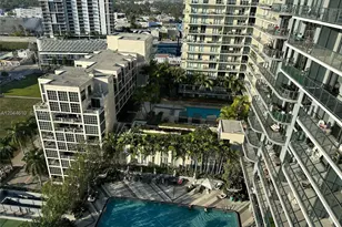 121 NE 34th St, Miami, FL 33137 - Photo 13
