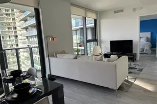 121 NE 34th St, Miami, FL 33137 - Photo 33