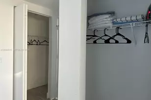 121 NE 34th St, Miami, FL 33137 - Photo 19