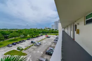 2851 Leonard Dr, Aventura, FL 33160 - Photo 27
