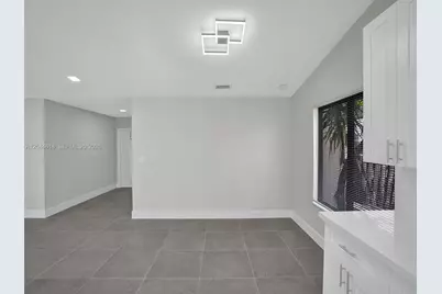3216 NW 105th Ave, Sunrise, FL 33351 - Photo 9