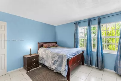 1157 NW 45th Ter, Lauderhill, FL 33313 - Photo 13