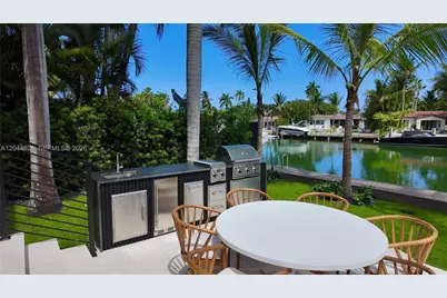 570 S Shore Dr, Miami Beach, FL 33141 - Photo 59