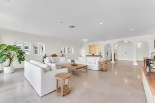 7500 W Treasure Dr, North Bay Village, FL 33141 - Photo 7
