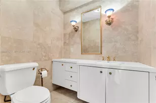 7500 W Treasure Dr, North Bay Village, FL 33141 - Photo 9