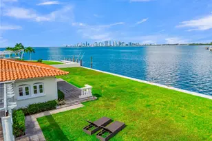 7500 W Treasure Dr, North Bay Village, FL 33141 - Photo 63