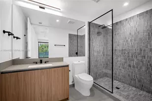 91 NW 27th St, Miami, FL 33127 - Photo 11