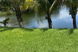 2730 Cypress Ave, Miramar, FL 33025 - Photo 3