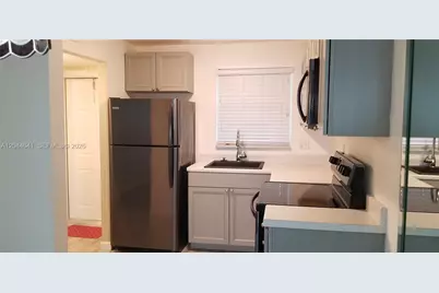 8130 Sunrise Lakes Blvd #206, Sunrise, FL 33322 - Photo 3
