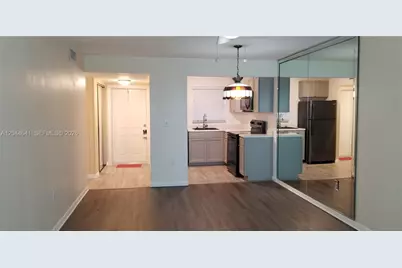 8130 Sunrise Lakes Blvd #206, Sunrise, FL 33322 - Photo 13
