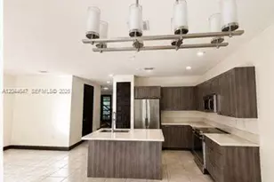 15668 NW 91st Ct, Miami Lakes, FL 33018 - Photo 5