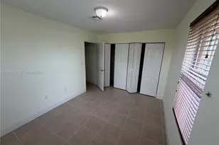 10530 SW 183rd St, Miami, FL 33157 - Photo 11