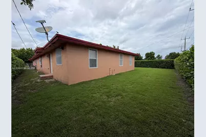 10530 SW 183rd St #2, Miami, FL 33157 - Photo 3