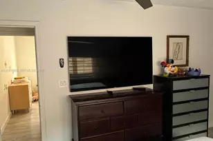 2401 SW 16th Ct, Miami, FL 33145 - Photo 27