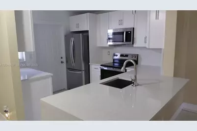 5335 NW 10th Ct #209, Plantation, FL 33313 - Photo 13