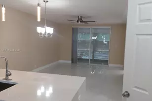 5335 NW 10th Ct, Plantation, FL 33313 - Photo 5