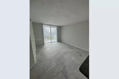 275 NE 18th St #1406, Miami, FL 33132 - Photo 11