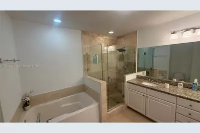 3001 NE 185th St #129, Aventura, FL 33180 - Photo 15