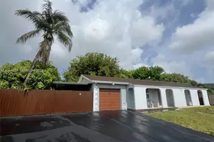 26080 SW 132nd Pl, Homestead, FL 33032 - Photo 3