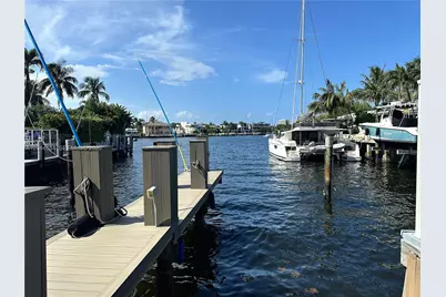 2445 SE 8th St, Pompano Beach, FL 33062 - Photo 31