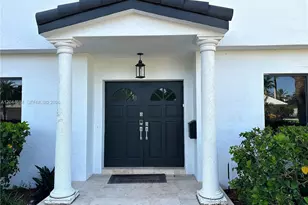 2445 SE 8th St, Pompano Beach, FL 33062 - Photo 3