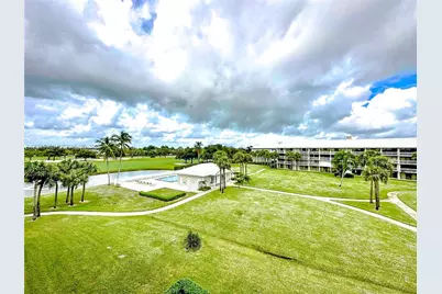 2621 Village Blvd #102, West Palm Beach, FL 33409 - Photo 21