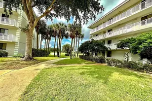 2621 Village Blvd, West Palm Beach, FL 33409 - Photo 17
