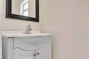 1316 NW 3rd St, Fort Lauderdale, FL 33311 - Photo 5