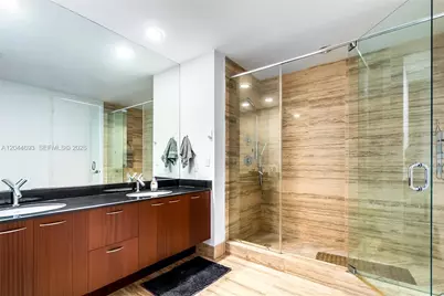 16001 Collins Ave #2605, Sunny Isles Beach, FL 33160 - Photo 19