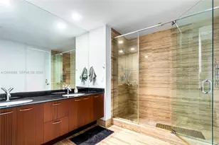 16001 Collins Ave, Sunny Isles Beach, FL 33160 - Photo 19