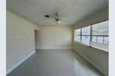 2115 SW 50th Ave, West Park, FL 33023 - Photo 5