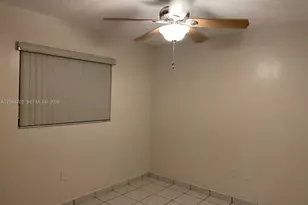 10101 W Okeechobee Rd, Hialeah Gardens, FL 33016 - Photo 11