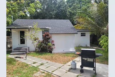 512 NW 96th St #B, Miami, FL 33150 - Photo 1