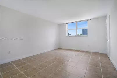 6900 Bay Dr #3H, Miami Beach, FL 33141 - Photo 13