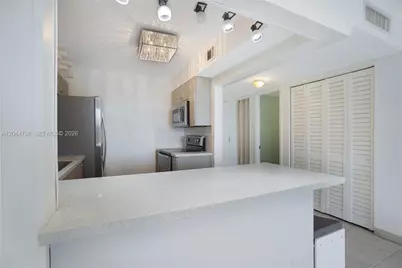 6900 Bay Dr #3H, Miami Beach, FL 33141 - Photo 3