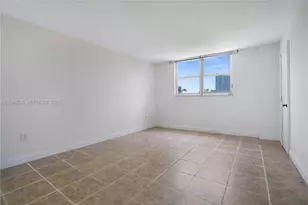 6900 Bay Dr, Miami Beach, FL 33141 - Photo 13