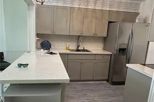 6900 Bay Dr, Miami Beach, FL 33141 - Photo 3