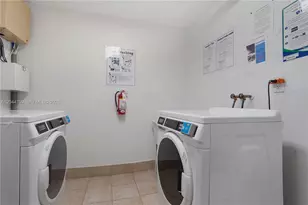 6900 Bay Dr, Miami Beach, FL 33141 - Photo 33
