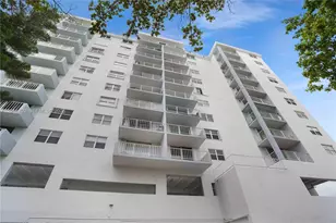 6900 Bay Dr, Miami Beach, FL 33141 - Photo 31