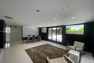2115 Alamanda Dr, North Miami, FL 33181 - Photo 9