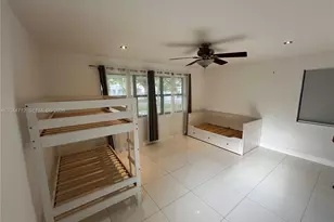 2115 Alamanda Dr, North Miami, FL 33181 - Photo 15