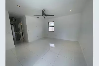 2115 Alamanda Dr, North Miami, FL 33181 - Photo 19