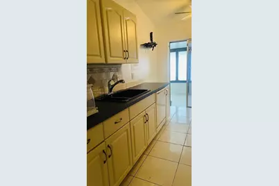 7394 NW 34th St, Lauderhill, FL 33319 - Photo 19
