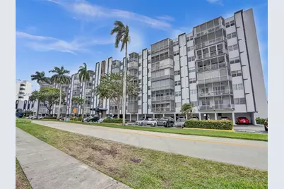 200 Diplomat Pkwy #432, Hallandale Beach, FL 33009 - Photo 13