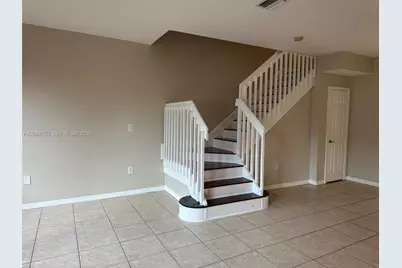 13741 SW 274th Ter, Homestead, FL 33032 - Photo 5
