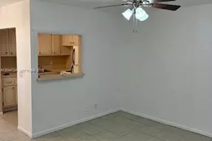 306 Norwich M, West Palm Beach, FL 33417 - Photo 9