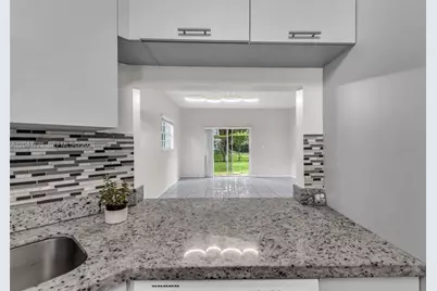 10018 Hammocks Blvd #101-5, Miami, FL 33196 - Photo 5