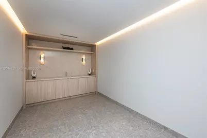225 N Miami Ave #3412, Miami, FL 33128 - Photo 43
