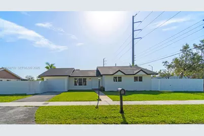 7125 SW 93rd Ct, Miami, FL 33173 - Photo 1
